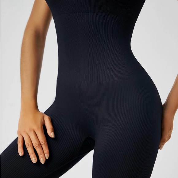 Black jumpsuit. - Picture 6 of 9